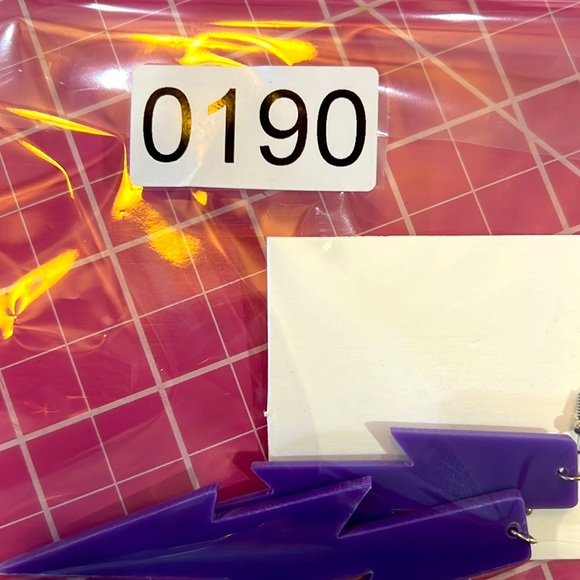 NWT Lightning Bolt Earrings - Picture 8 of 8